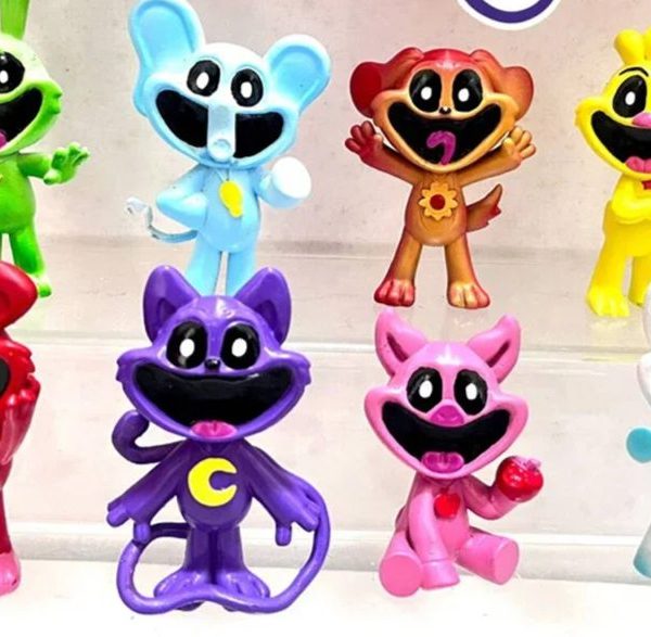 Smiling Critters Figure Set (8 Figures)